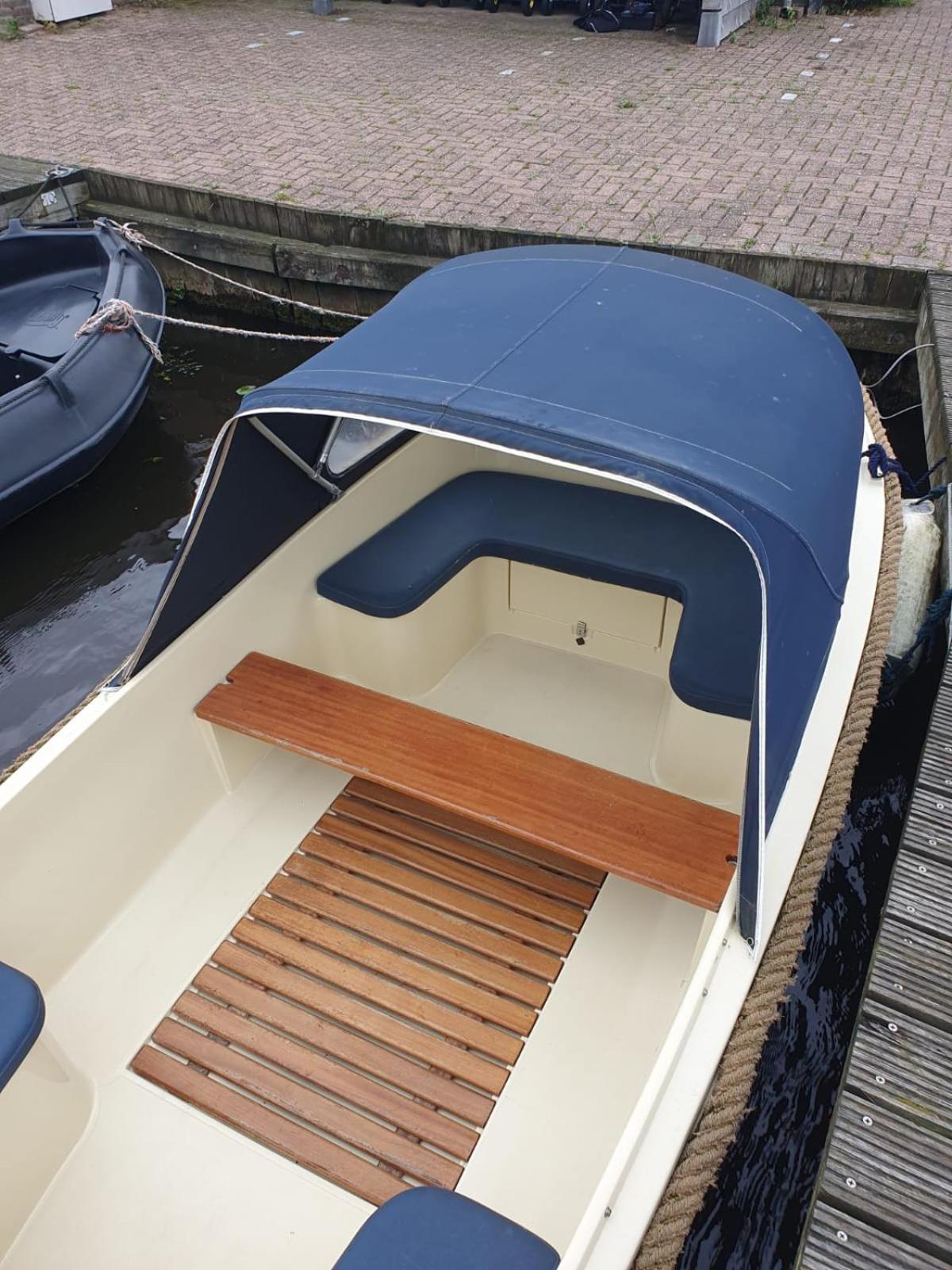 Готель Boat Stoer - Inclusief Sloep Ютрейп Екстер'єр фото